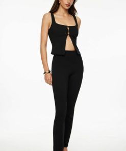 Newmoun.shop12c4d1c4f1 1