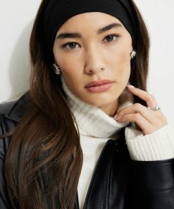 Newmoun.shop8ce2bd3cb0 1