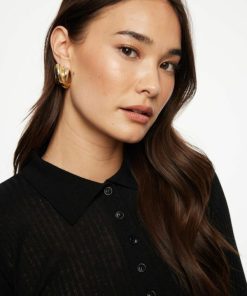 Newmoun.shopf2142d5150 1